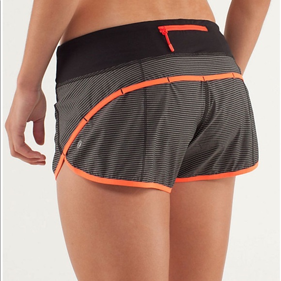 Lululemon Speed Short in Cashew Tonka Stripe Flare Size 6 - Picture 1 of 6